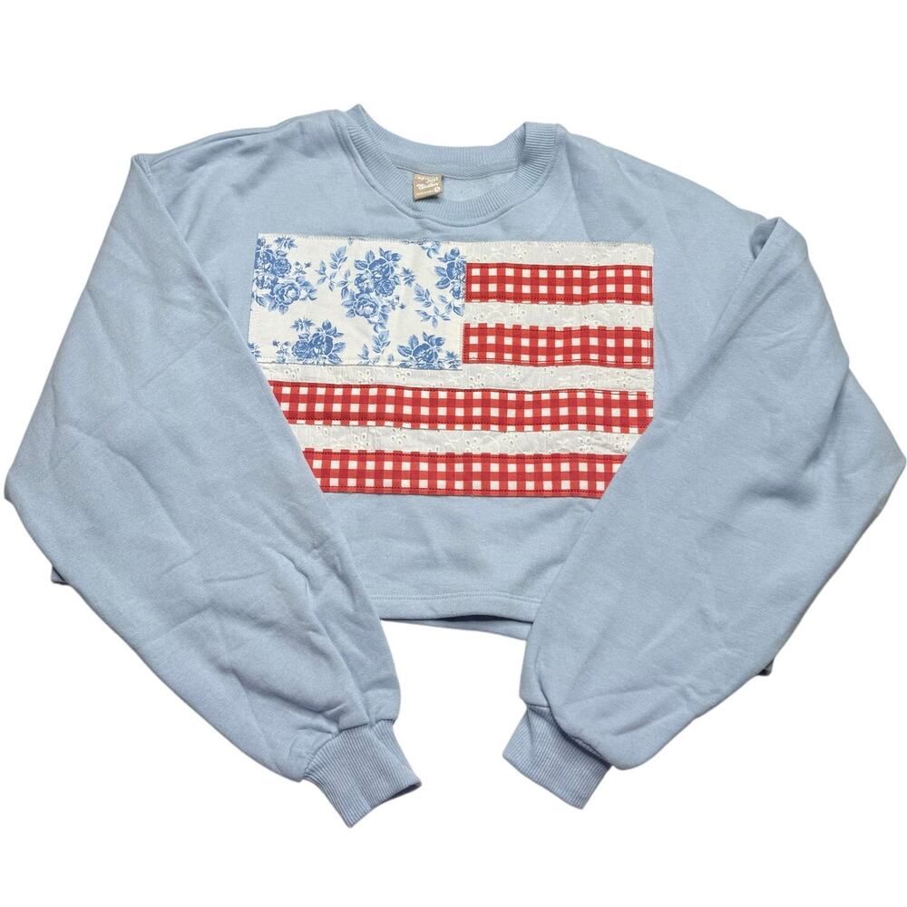 Light Blue Cropped Crewneck Sweater with Flag Patch - Picture 2 of 5